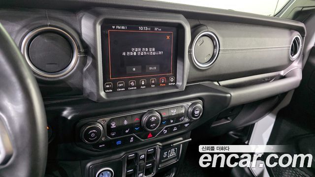 Jeep Wrangler (JL) 2.0 Overland 4Door 4xe 2022 — фото 19