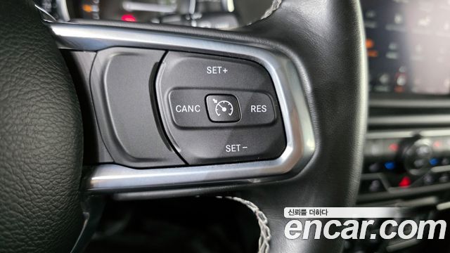 Jeep Wrangler (JL) 2.0 Overland 4Door 4xe 2022 — фото 24
