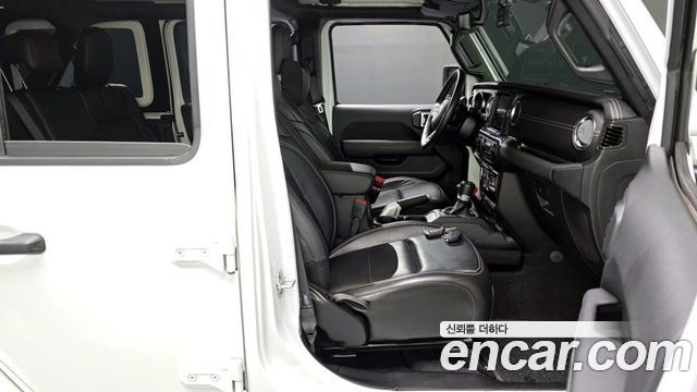 Jeep Wrangler (JL) 2.0 Overland 4Door 4xe 2022 — фото 32