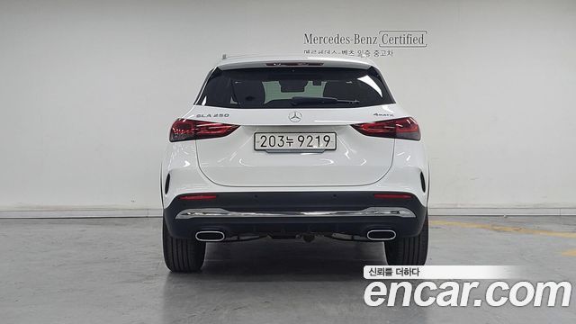 Mercedes-Benz GLA-Class (H247) GLA250 4MATIC 2023 — фото 4