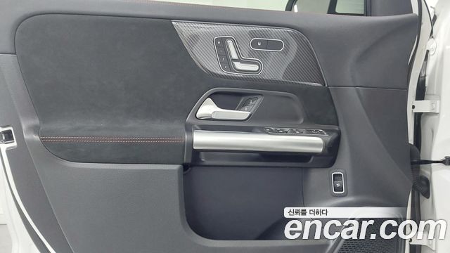 Mercedes-Benz GLA-Class (H247) GLA250 4MATIC 2023 — фото 19