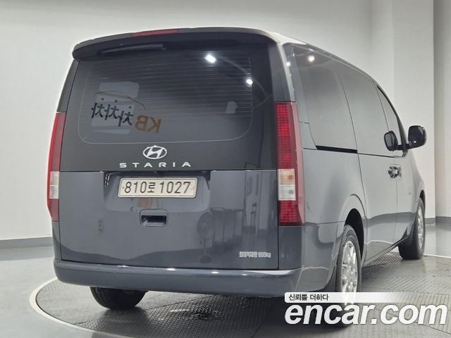 Hyundai Staria Cargo 5-Seater Modern 2022 — фото 3