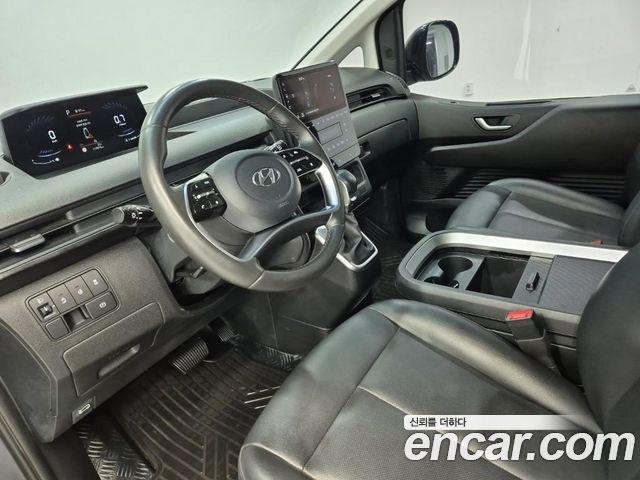 Hyundai Staria Cargo 5-Seater Modern 2022 — фото 7