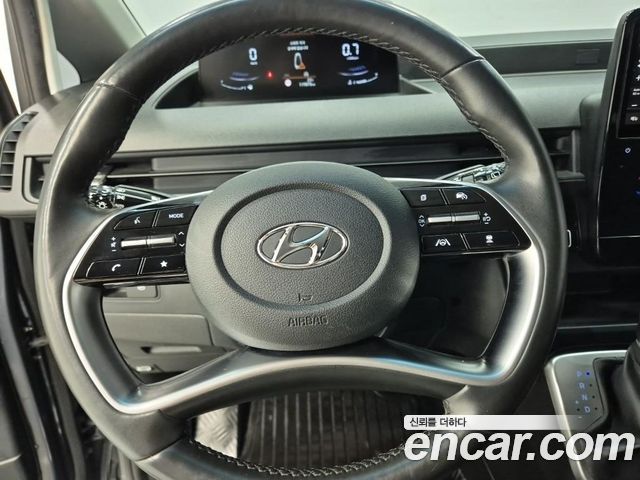 Hyundai Staria Cargo 5-Seater Modern 2022 — фото 9