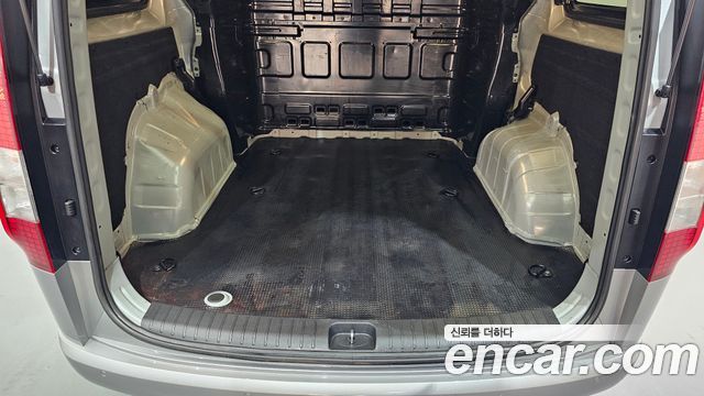 Hyundai Staria Cargo 5-Seater Modern 2025 — фото 20