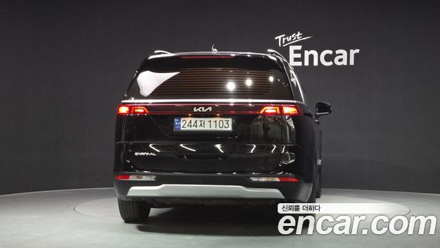 Kia Carnival (IV) Gasoline 9-Seater Prestige 2023 — фото 4