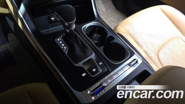 Kia Carnival (IV) Gasoline 9-Seater Prestige 2023 — фото 9