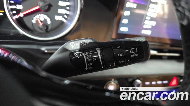Kia Carnival (IV) Gasoline 9-Seater Prestige 2023 — фото 18