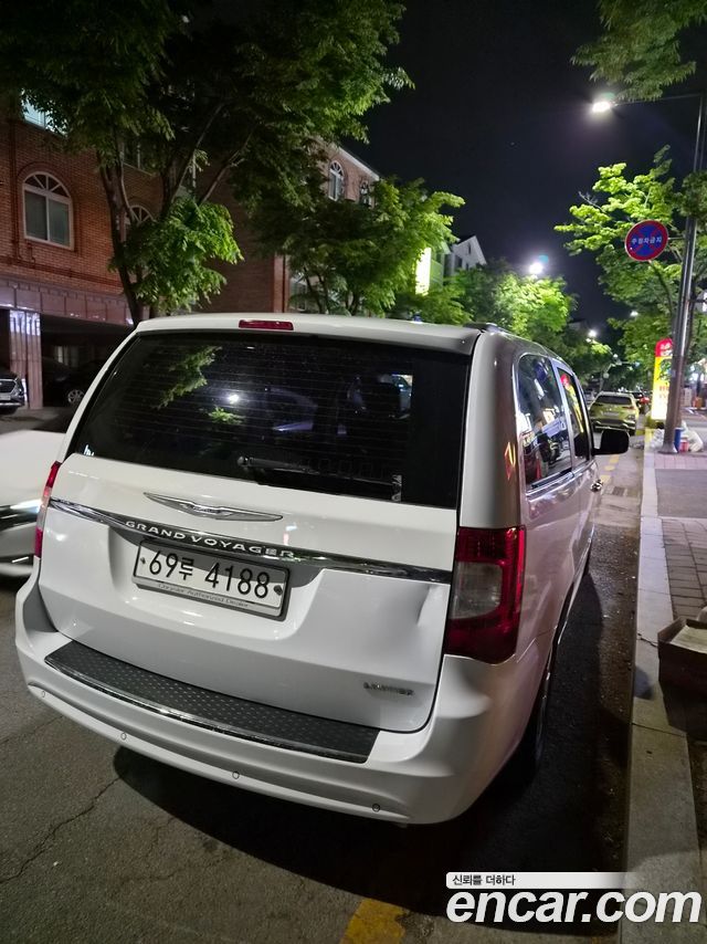Chrysler Grand Voyager 3.6 LIMITED 2014 — фото 20