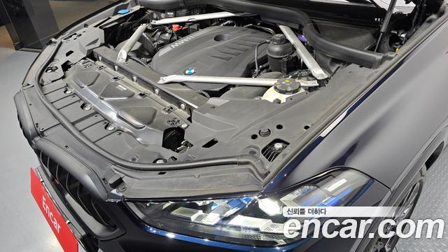 BMW X6 (G06) xDrive40i M Sport 2024 — фото 6