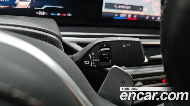 BMW X6 (G06) xDrive40i M Sport 2024 — фото 19