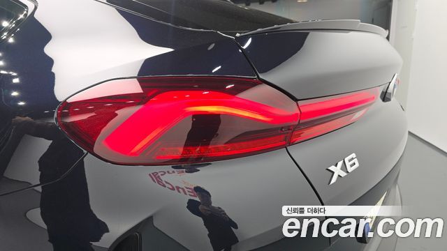 BMW X6 (G06) xDrive40i M Sport 2024 — фото 23