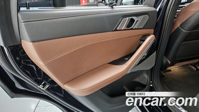 BMW X6 (G06) xDrive40i M Sport 2024 — фото 25
