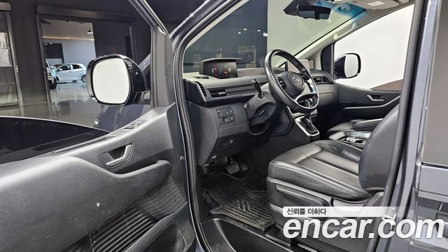 Hyundai Staria L3.5 Cargo 5-Seater Modern 2023 — фото 10
