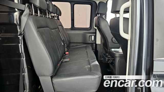 Hyundai Staria L3.5 Cargo 5-Seater Modern 2023 — фото 12