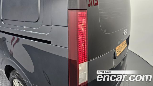 Hyundai Staria L3.5 Cargo 5-Seater Modern 2023 — фото 23