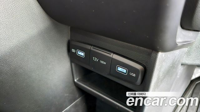 Hyundai Staria L3.5 Cargo 5-Seater Modern 2023 — фото 30