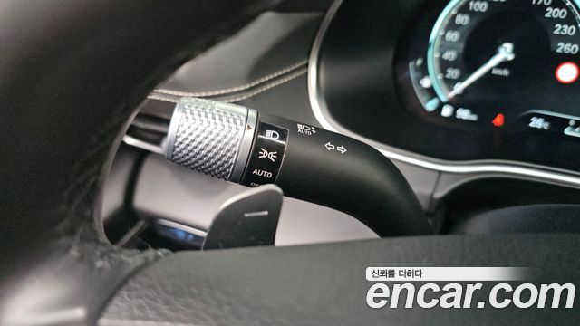 Genesis GV80 3.0 Diesel AWD 2022 — фото 28
