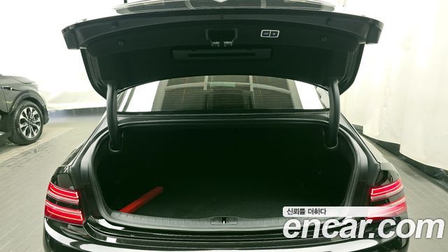 Genesis G80 (RG3) Gasoline 3.5 Turbo 2WD 2022 — фото 24