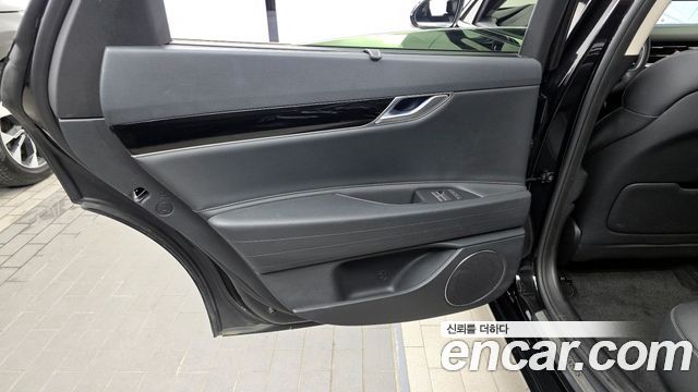 Genesis G80 (RG3) Gasoline 3.5 Turbo 2WD 2022 — фото 31