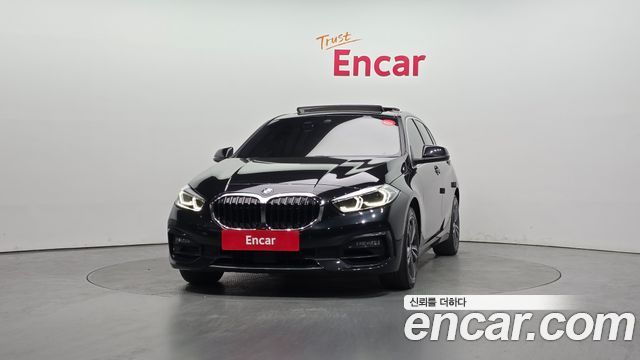 BMW 1 Series (F40) 120i Sports 2022 — фото 3