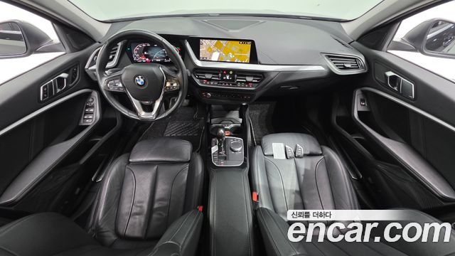 BMW 1 Series (F40) 120i Sports 2022 — фото 7