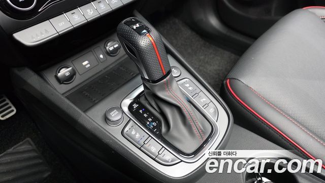 Hyundai Kona Gasoline 1.6 Turbo 4WD N Line Inspiration 2022 — фото 9