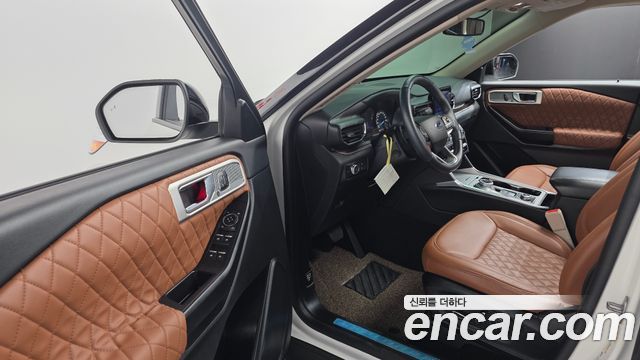 Ford Explorer (VI) 2.3 LimIted 4WD 2020 — фото 12