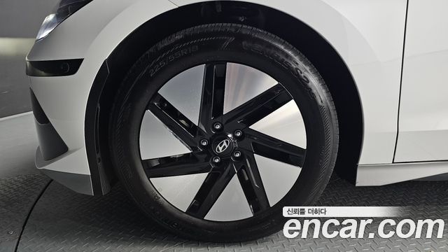 Hyundai Ioniq 6 Long Range Prestige 2023 — фото 5