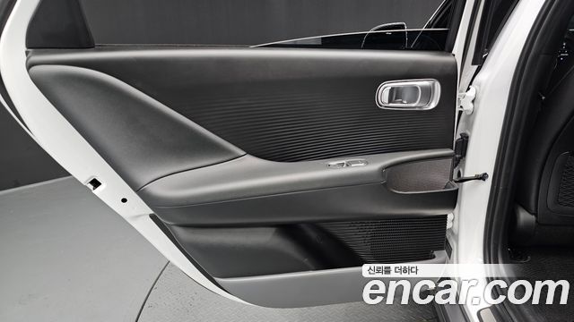 Hyundai Ioniq 6 Long Range Prestige 2023 — фото 25
