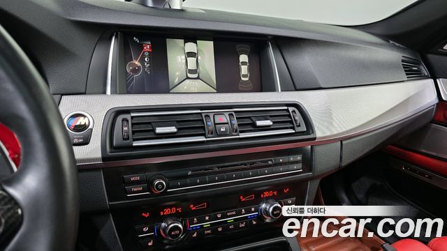 BMW M5 (F10) M5 Sedan 2016 — фото 15