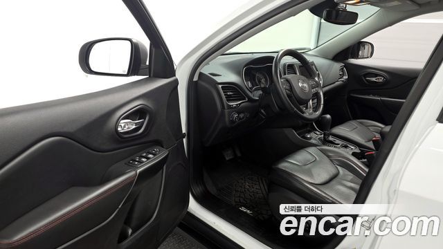 Jeep Cherokee (KL) 3.2 Trailhawk AWD 2021 — фото 10