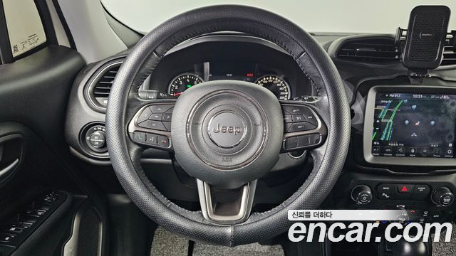 Jeep Renegade 2.4 Limited 2019 — фото 15