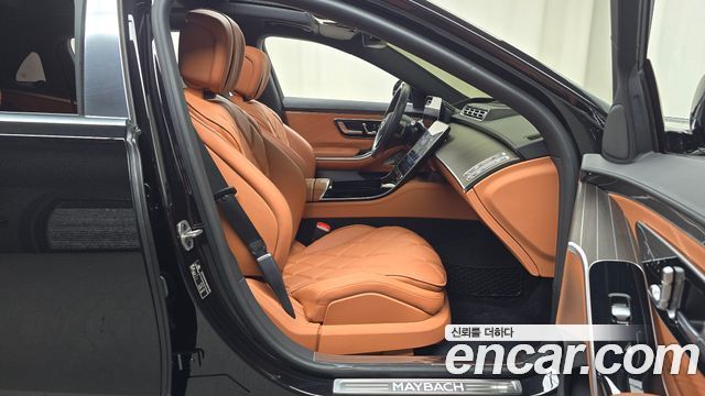 Mercedes-Benz S-Class (W223) Maybach S680 4MATIC 2023 — фото 12