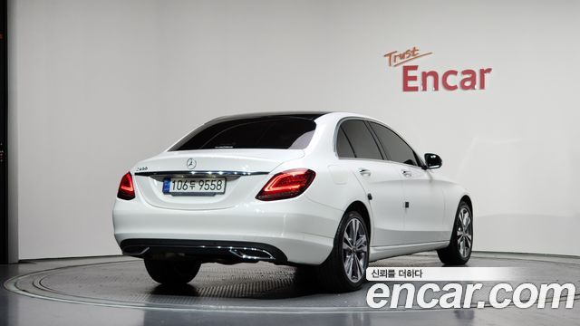 Mercedes-Benz C-Class (W205) C200 Avantgarde 2020 — фото 2