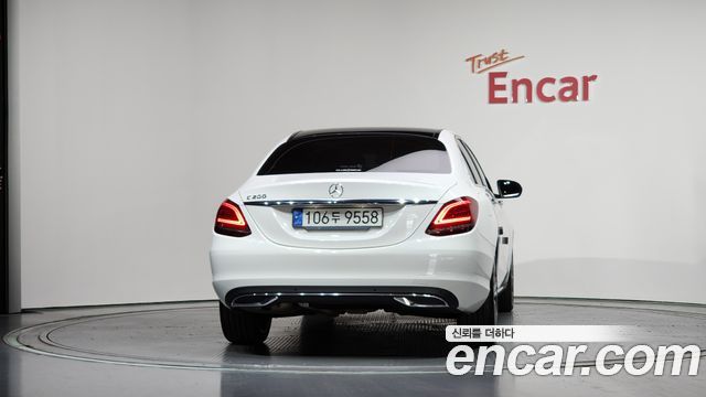 Mercedes-Benz C-Class (W205) C200 Avantgarde 2020 — фото 4