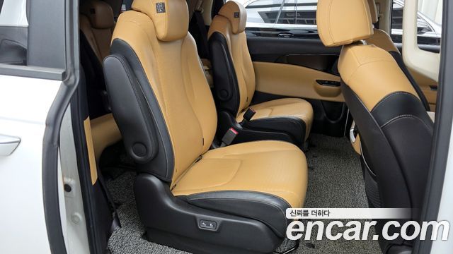 Kia Carnival (IV) Diesel 9-Seater Prestige 2021 — фото 12