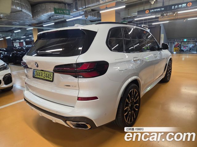 BMW X5 (G05) xDrive 40i M Sport 2025 — фото 4