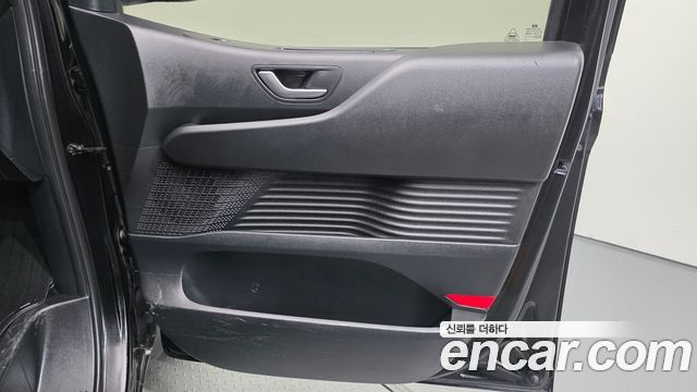 Hyundai Staria Cargo 3-Seater Smart 2022 — фото 24