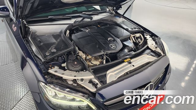 Mercedes-Benz C-Class (W205) C220 d 4MATIC Coupe 2019 — фото 6