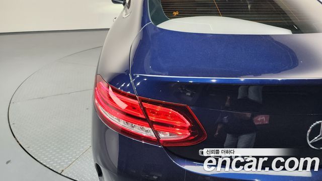Mercedes-Benz C-Class (W205) C220 d 4MATIC Coupe 2019 — фото 23