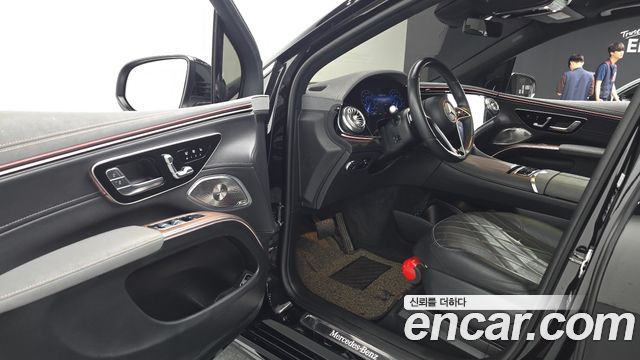 Mercedes-Benz EQS SUV (X296) EQS580 4MATIC 2023 — фото 10