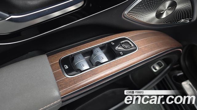 Mercedes-Benz EQS SUV (X296) EQS580 4MATIC 2023 — фото 29