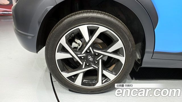 Hyundai Kona Gasoline 1.6 Turbo 2WD Inspiration 2021 — фото 5