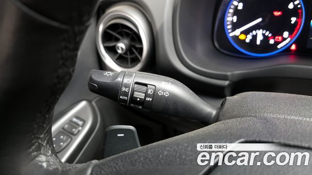 Hyundai Kona Gasoline 1.6 Turbo 2WD Inspiration 2021 — фото 17