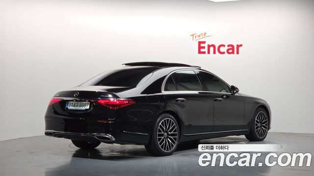 Mercedes-Benz S-Class (W223) S580L 4MATIC 2024 — фото 2