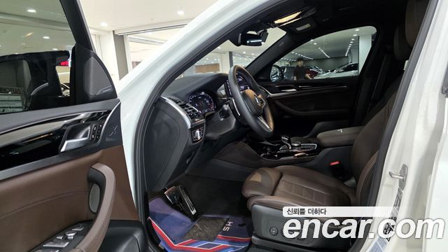 BMW X4 (G02) xDrive M40i 2025 — фото 9