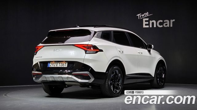 Kia Sportage (V) Diesel 2.0 2WD Signature 2022 — фото 2