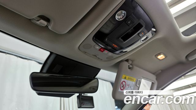 Kia Sportage (V) Diesel 2.0 2WD Signature 2022 — фото 17