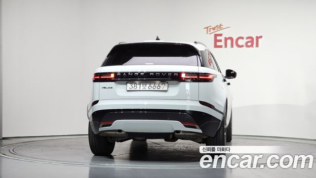 Land Rover Range Rover Velar 2.0 P250 Dynamic SE 2025 — фото 4